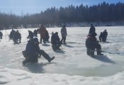 Рыбаки Кирова соревновались в ловле на мормышку. Опубликованы имена победителей
